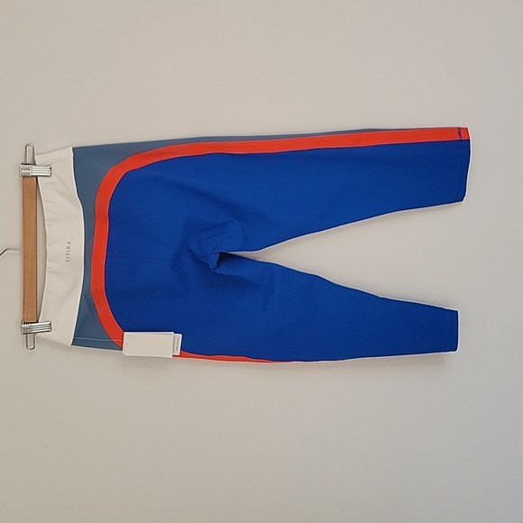 CLOSET CLEAROUT $10 | NWT Titika tights | Size 4 - Picture 5 of 8